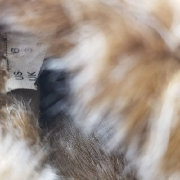 Skechers Women's Tan Fur-Lined Clogs - Picture 11 of 11